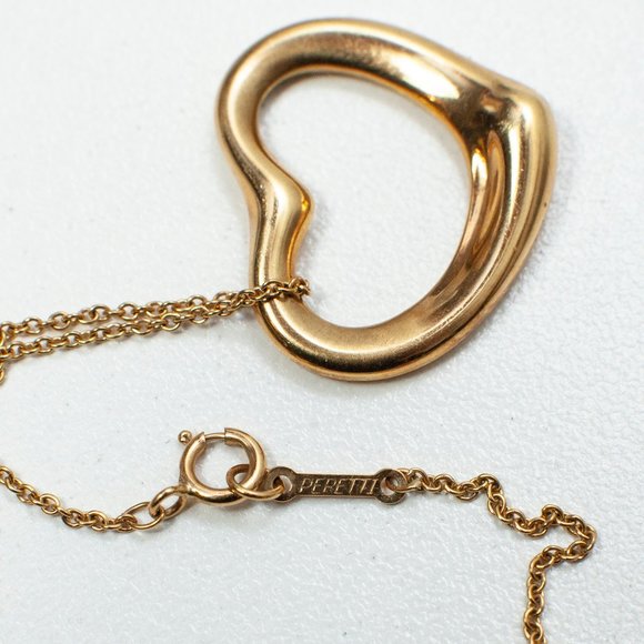 Vintage Tiffany & Co. Large Gold Heart Pendant Necklace - Picture 8 of 9